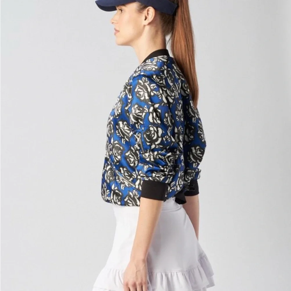 X by GOTTEX Women's Floral Satin Bomber Jacket Blue Roses Size Large Zip Pockets